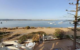 Blife Faya Private Rooms